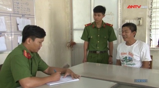 Mạo danh nhân viên nhà thuốc để lừa đảo