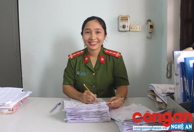 Những 'bông hoa đẹp' của Công an Nghệ An