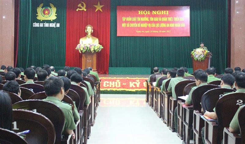 Tập huấn Luật Tín ngưỡng, tôn giáo và quán triệt một số chuyên đề nghiệp vụ của lực lượng ANND