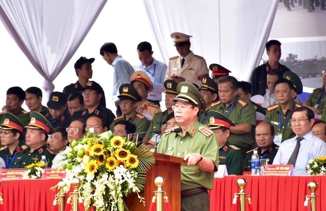 Thứ trưởng Bùi Văn Nam báo cáo thông tác triển khai nhiệm vụ bảo đảm ANTT APEC 2017