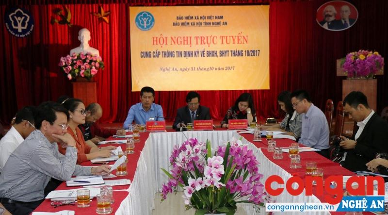 Hội nghị trực tuyến cung cấp thông tin định kỳ về BHXH, BHYT tháng 10/2017