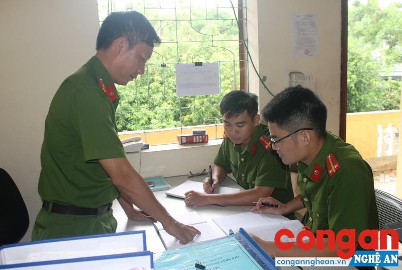 Giữ vững bình yên nơi cửa ngõ xứ Nghệ
