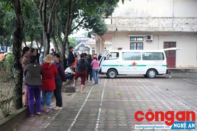Hà Tĩnh: Sản phụ tử vong bất thường, người nhà bao vây bệnh viện