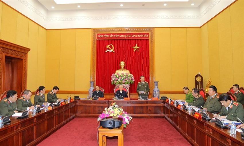 Lực lượng CAND tiếp tục gương mẫu, đi đầu trong thực hiện Nghị quyết Trung ương 4