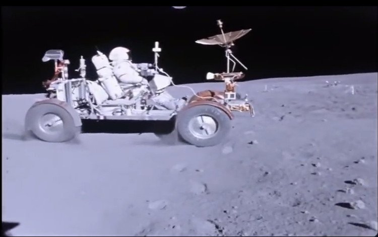 45 năm trước, NASA đã lái ô tô trên Mặt trăng