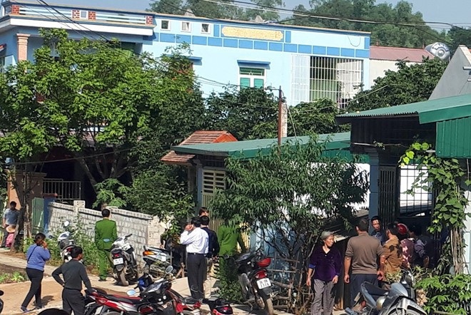 Cảnh sát đang khám nghiệm hiện trường