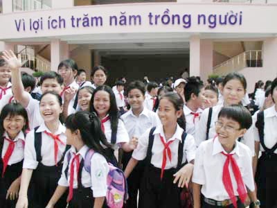 Đề xuất miễn học phí bậc trung học cơ sở: Ngân sách Nhà nước có đảm bảo?