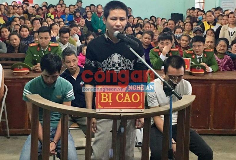 Cưỡng đoạt tài sản của chủ trang trại lấy tiền mua ma túy
