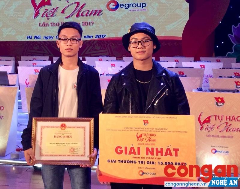 Học sinh xứ Nghệ đạt giải Nhất cuộc thi 'Tự hào Việt Nam'