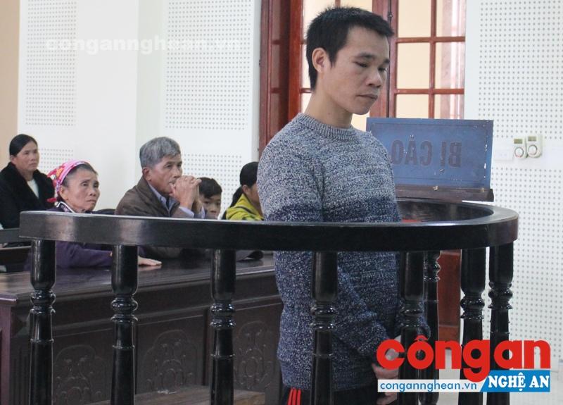 Đoạt mạng hàng xóm vì nghi ngờ chặt đứt đuôi bò