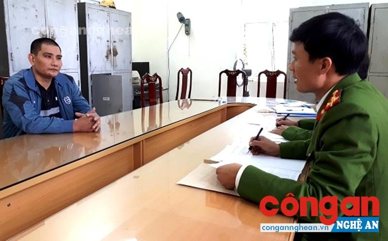Đối tượng Trần Công Thái tại cơ quan Công an