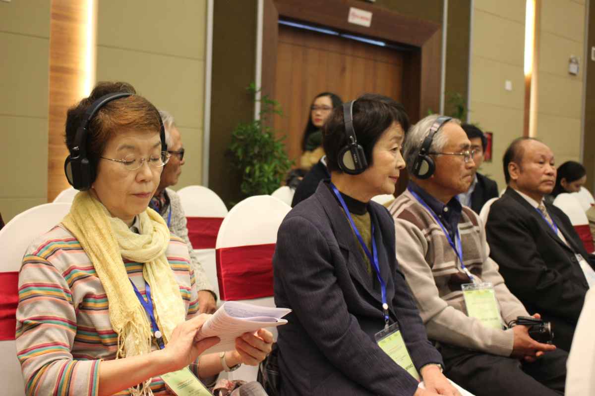 Nhiều học giả đến từ đất nước mặt trời mọc