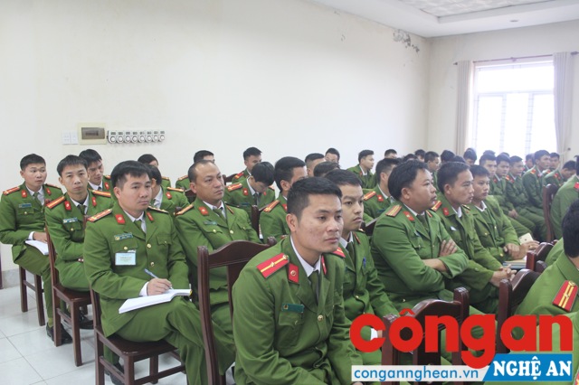 Thông qua buổi tập huấn giúp cán bộ làm công tác thi hành án Hình sự và HTTP nắm bắt được các quy định mới về Luật Thi hành án tạm giam, tạm giữ