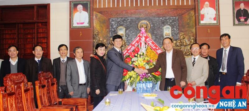 Chúc mừng Noel tại giáo xứ Yên Đại.