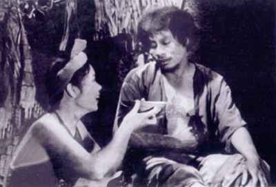 Nguy cơ dung tục hóa phê bình văn nghệ