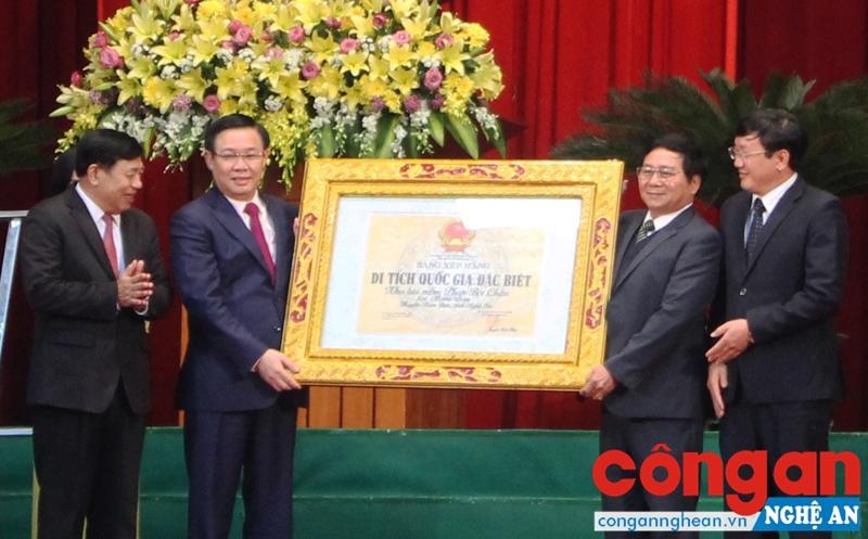 Tri ân và trách nhiệm