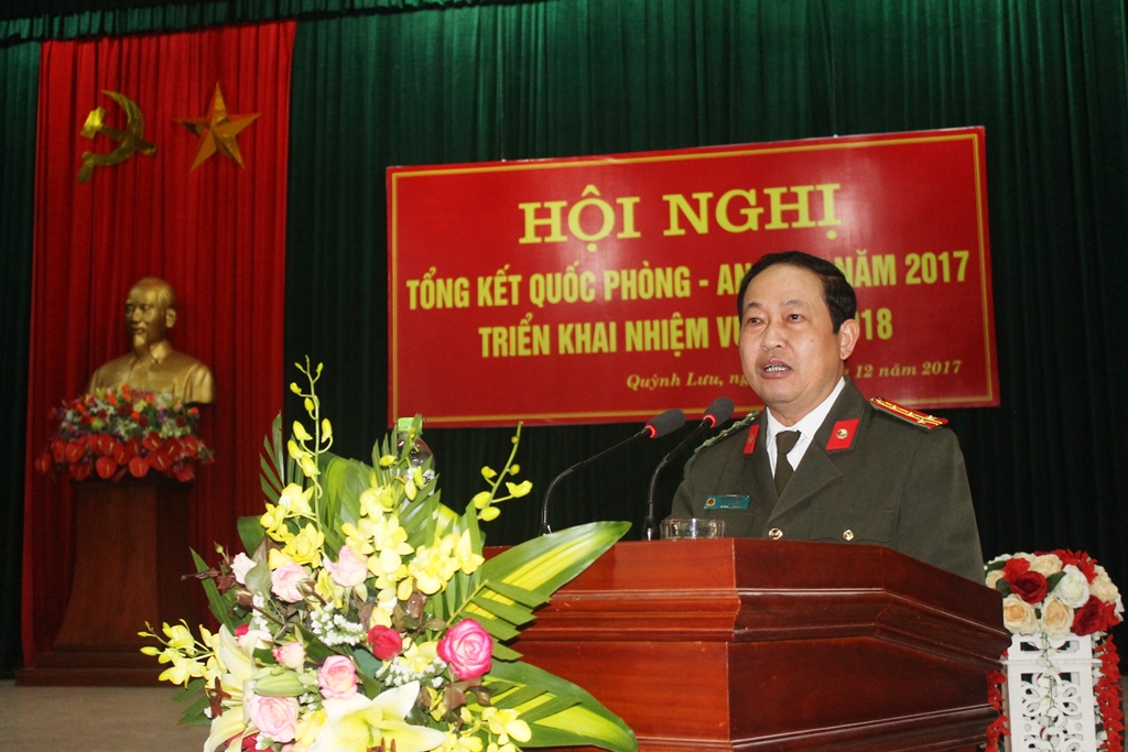 Đồng chí Đại tá Nguyễn Tiến Dần - Phó Giám đốc Công an tỉnh phát biểu chỉ đạo tại Hội nghị