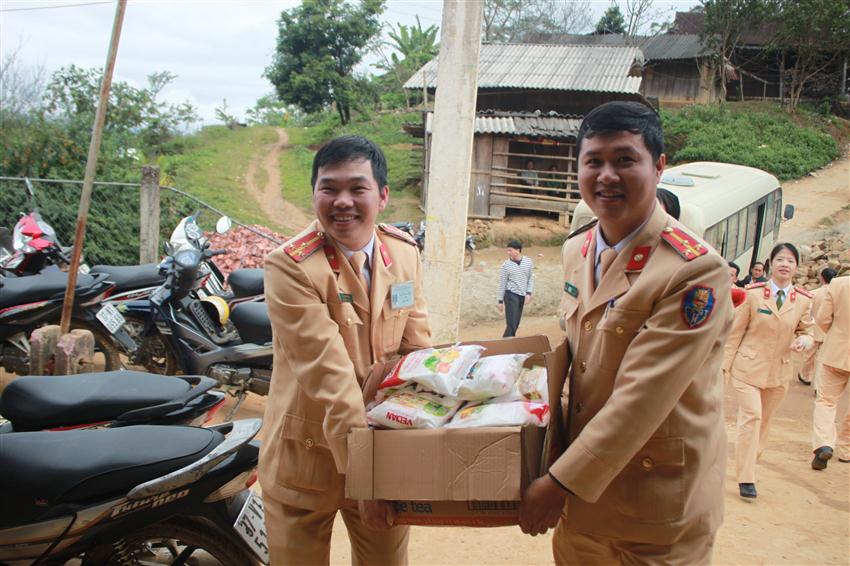 Niềm vui của các chiến sỹ 