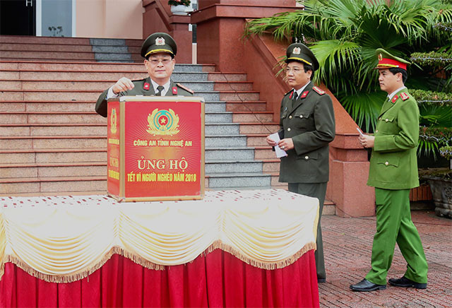 Công an Nghệ An phát động quyên góp ủng hộ 'Tết vì người nghèo'