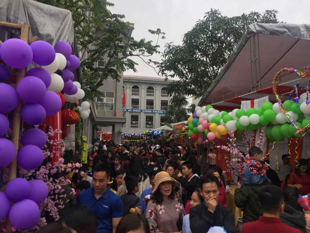 Lễ hội ẩm thực tại Trường thực hành sư phạm Đại học Vinh được tổ chức thường niên vào dịp năm mới