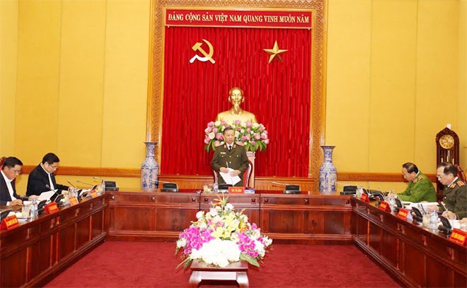 Đẩy nhanh tiến độ điều tra, đề nghị truy tố, xét xử các vụ án kinh tế, tham nhũng lớn