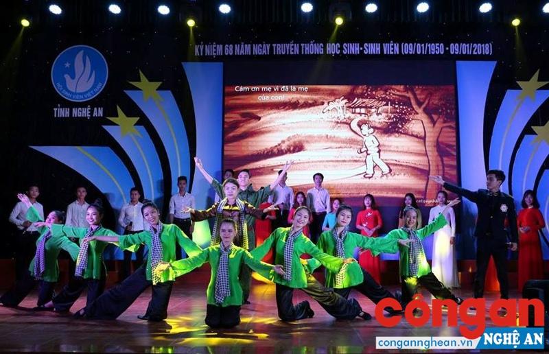 Phát huy sức trẻ phục vụ quê hương, đất nước