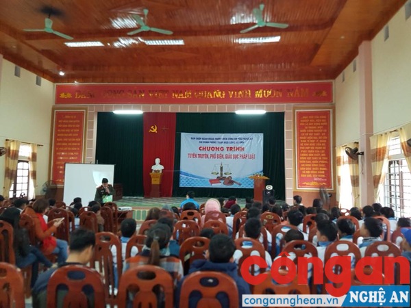 Buổi tuyên truyền tại