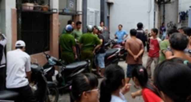 Vì mâu thuẫn, sát hại anh họ tại đám giỗ