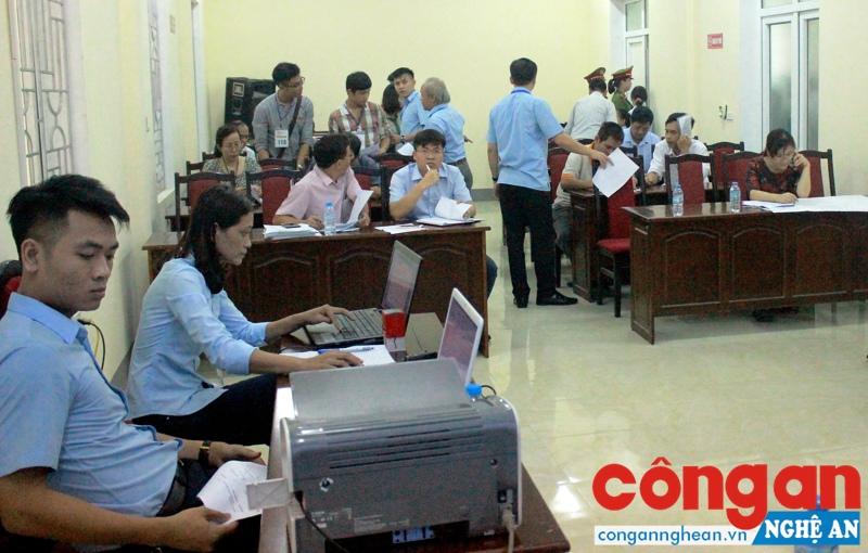 Ngăn chặn nạn 'cò mồi' trong đấu giá tài sản