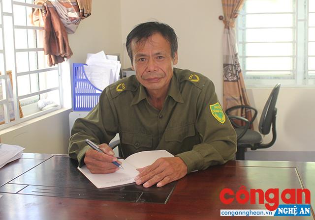 Trưởng Công an thị trấn tận tụy với công việc