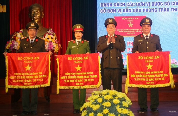 Công an tỉnh tổng kết công tác năm 2017 và triển khai phương hướng, nhiệm vụ năm 2018