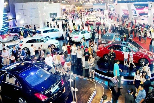 Gỡ vướng về 'giấy chứng nhận chất lượng ô tô nhập khẩu'