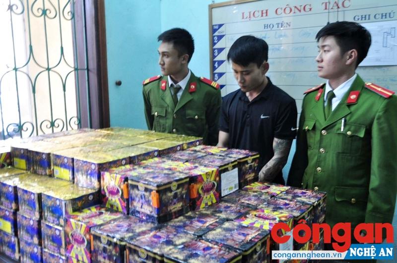 Vận chuyển 292 kg pháo trái phép