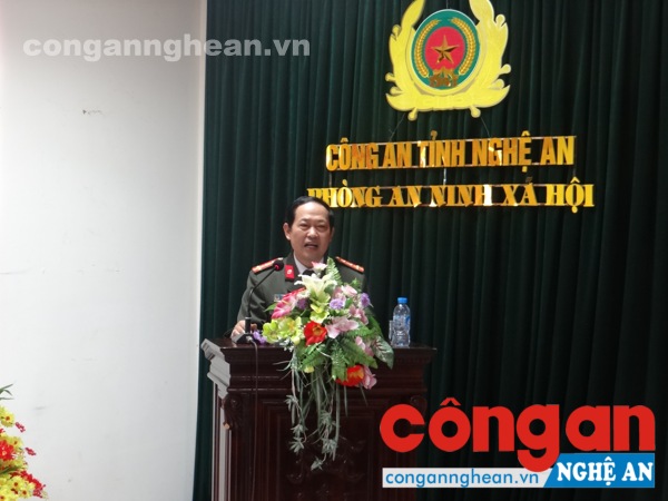 Đại tá Nguyễn Tiến Dần, Phó Giám đốc Công an tỉnh phát biểu chỉ đạo Hội nghị