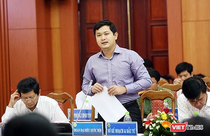Kết luận nêu rõ, ông Bảo vi phạm nguyên tắc tổ chức sinh hoạt của Đảng, bỏ sinh hoạt Đảng nhiều tháng, không chuyển sinh hoạt Đảng theo quy định trong thời gian đi học thạc sĩ tại nước ngoài. (Ảnh: VietTimes)