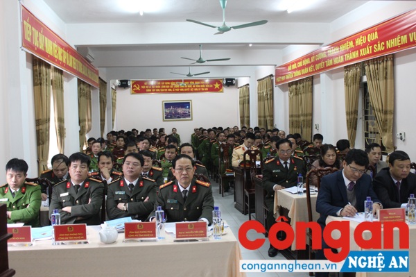 Toàn cảnh hội nghị