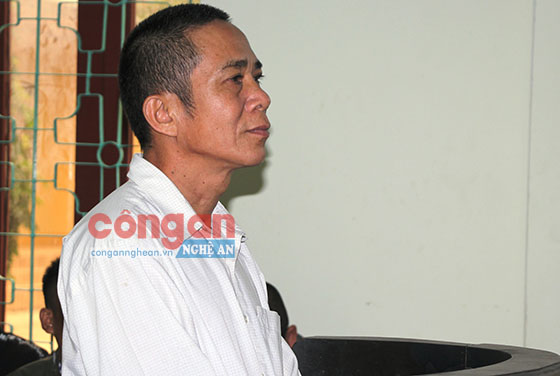 Đi mua sắt thép, 'tiện thể' mua ma túy sử dụng