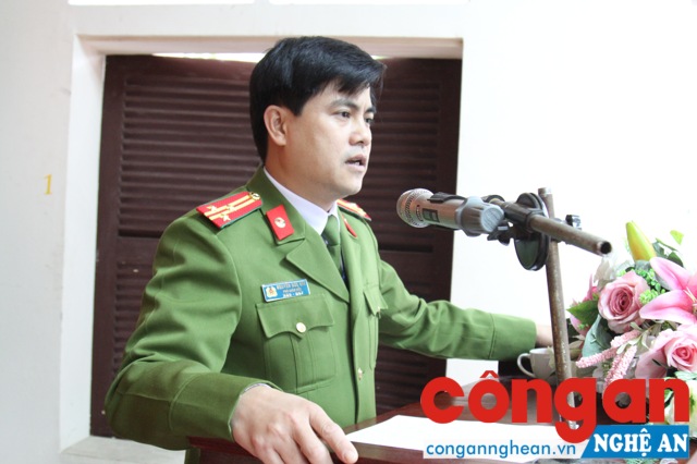 Đồng chí Thượng tá Nguyễn Đức Hải - Phó giám đốc Công an tỉnh phát biểu chỉ đạo tại Hội nghị