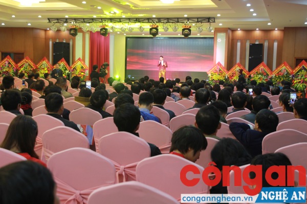 Toàn cảnh buổi lễ công bố