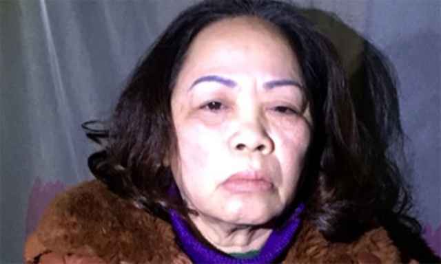 Thuê nhà mở quán cà phê kinh doanh gái mại dâm 'già'
