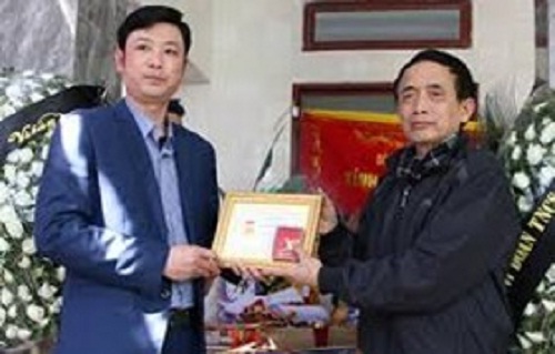Thủ tướng truy tặng Bằng khen em Hoàng Đức Hải vì dũng cảm cứu người