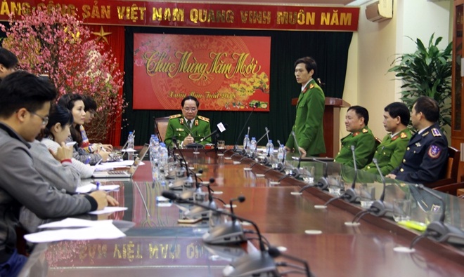 Quang cảnh buổi họp báo
