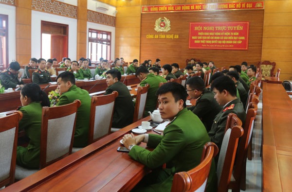 Một số hình ảnh tại điểm cầu Nghệ An