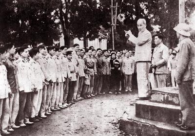 Tìm hiểm 70 năm Bác Hồ có Sáu lời dạy CAND