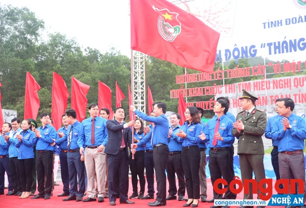 Phát huy sức trẻ tháng 3