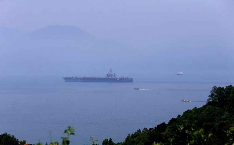 Tàu sân bay Hoa Kỳ chính thức thăm Đà Nẵng
