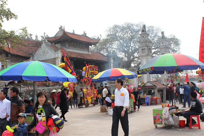Đền Cờn - Điểm nhấn du lịch tâm linh