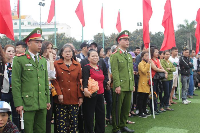 Lực lượng Công an làm nhiệm vụ đảm bảo ANTT