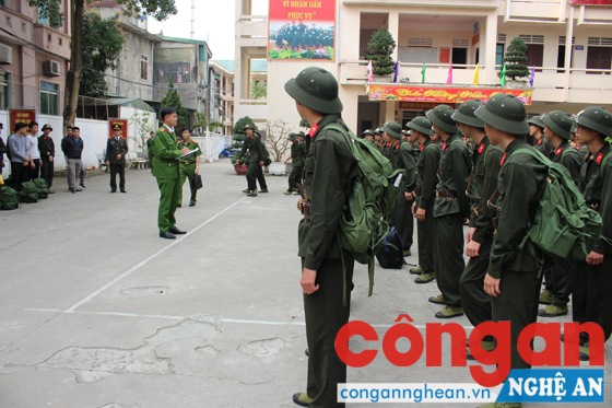 Tổ chức lễ giao nhận quân năm 2018