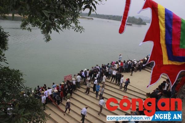 Sôi nổi Lễ hội Đền Quả Sơn 2018